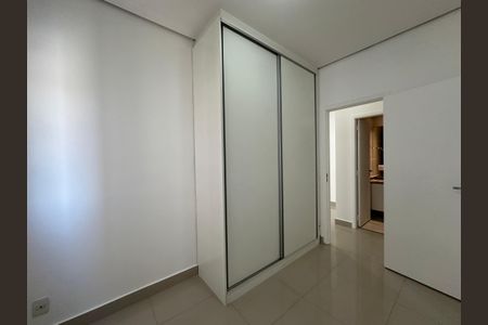 Apartamento para alugar com 70m², 2 quartos e 1 vagaQuarto