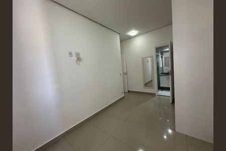Apartamento para alugar com 70m², 2 quartos e 1 vagaSuíte