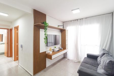 Sala de apartamento para alugar com 2 quartos, 51m² em Jardim Boa Vista (zona Oeste), Osasco