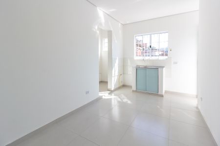 Studio para alugar com 28m², 1 quarto e sem vagaSala e Cozinha