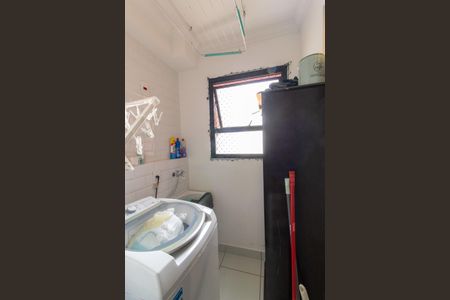 Apartamento para alugar com 53m², 2 quartos e 1 vaga Apartamento para alugar com 53m², 2 quartos e 1 vagaCozinha e Área de Serviço