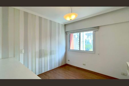 Apartamento à venda com 90m², 2 quartos e 1 vagaSuite