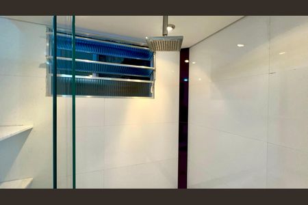 Apartamento à venda com 90m², 2 quartos e 1 vagaBanheiro da Suíte