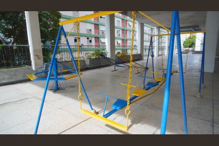 Apartamento à venda com 48m², 2 quartos e sem vagaÁrea comum - Playground