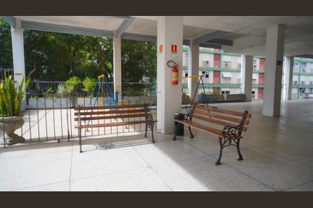 Apartamento à venda com 48m², 2 quartos e sem vagaÁrea comum