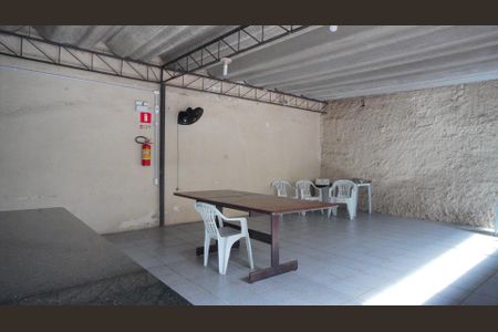 Apartamento à venda com 48m², 2 quartos e sem vagaÁrea comum - Salão de festas