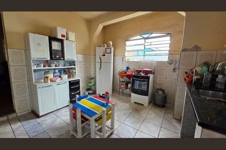 Casa à venda com 2 quartos, 830m² em Vale Verde Ville, Lagoa Santa