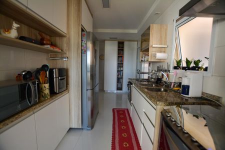 Apartamento à venda com 139m², 3 quartos e 2 vagasCOZINHA