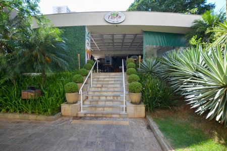 Apartamento à venda com 139m², 3 quartos e 2 vagasRESTAURANTE