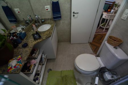 Apartamento à venda com 139m², 3 quartos e 2 vagasSUÍTE - BANHEIRO