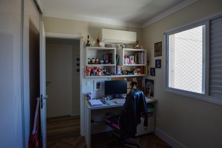 Apartamento à venda com 139m², 3 quartos e 2 vagasQUARTO 2