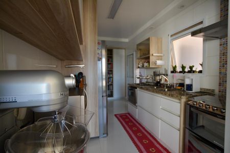 Apartamento à venda com 139m², 3 quartos e 2 vagasCOZINHA