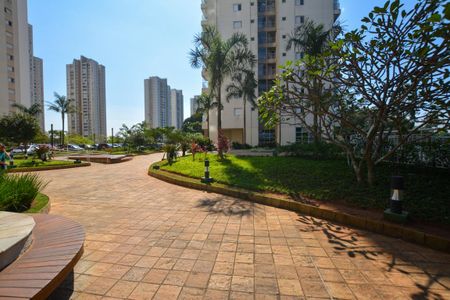 Apartamento à venda com 139m², 3 quartos e 2 vagasAREA EXTERNA