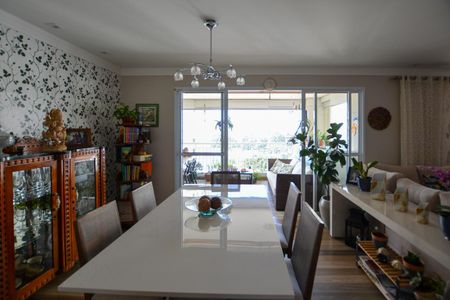 Apartamento à venda com 139m², 3 quartos e 2 vagasSALA