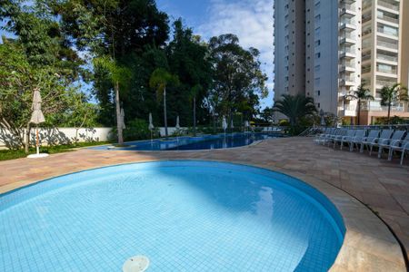 Apartamento à venda com 139m², 3 quartos e 2 vagasPISCINA