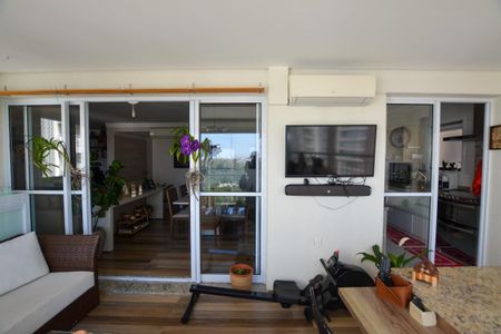 Apartamento à venda com 139m², 3 quartos e 2 vagasVARANDA