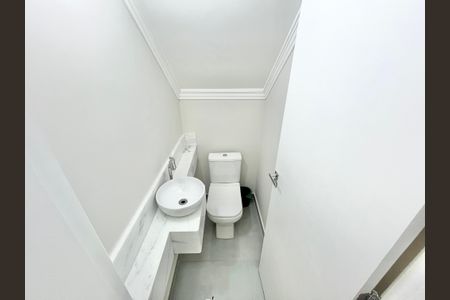 Casa à venda com 123m², 3 quartos e 2 vagasLavabo