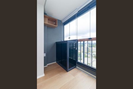 Studio para alugar com 29m², 0 quarto e sem vaga Studio para alugar com 29m², 0 quarto e sem vagaStudio - Varanda