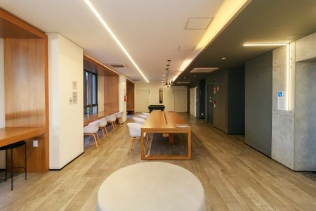 Studio para alugar com 29m², 0 quarto e sem vaga Studio para alugar com 29m², 0 quarto e sem vagaHall Social