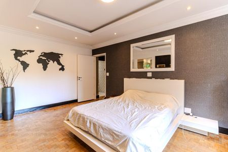 Apartamento para alugar com 346m², 4 quartos e 3 vagas Apartamento para alugar com 346m², 4 quartos e 3 vagasSuíte 2