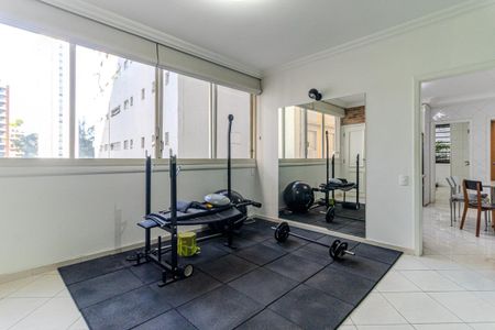 Apartamento para alugar com 346m², 4 quartos e 3 vagas Apartamento para alugar com 346m², 4 quartos e 3 vagasQuarto de Serviço