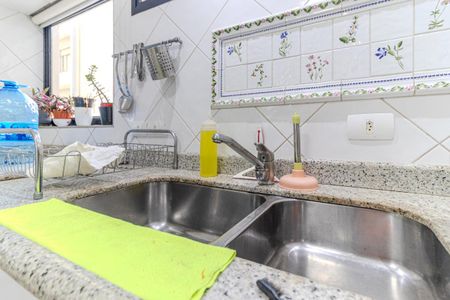 Apartamento para alugar com 346m², 4 quartos e 3 vagas Apartamento para alugar com 346m², 4 quartos e 3 vagasCozinha