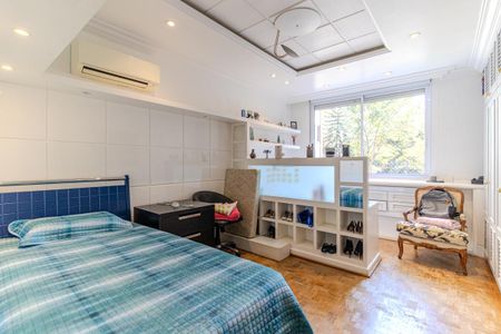 Apartamento para alugar com 346m², 4 quartos e 3 vagas Apartamento para alugar com 346m², 4 quartos e 3 vagasQuarto 2