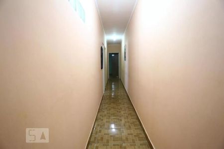 Corredor de casa à venda com 2 quartos, 105m² em Bela Vista, Osasco