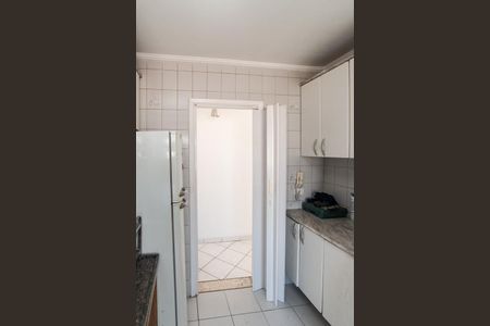 Apartamento à venda com 59m², 2 quartos e 1 vaga Apartamento à venda com 59m², 2 quartos e 1 vagaCozinha e Área de Serviço
