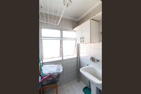 Apartamento à venda com 59m², 2 quartos e 1 vaga Apartamento à venda com 59m², 2 quartos e 1 vagaCozinha e Área de Serviço