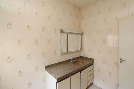 Casa para alugar com 285m², 3 quartos e 6 vagasBanheiro da suíte