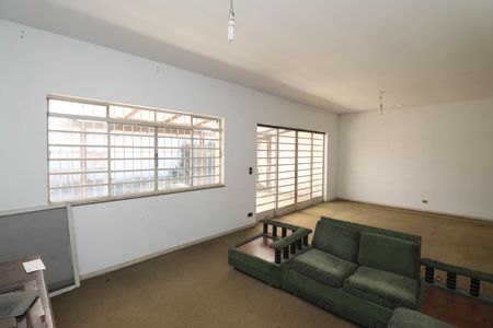 Sala  de casa à venda com 3 quartos, 285m² em Vila Irmaos Arnoni, São Paulo