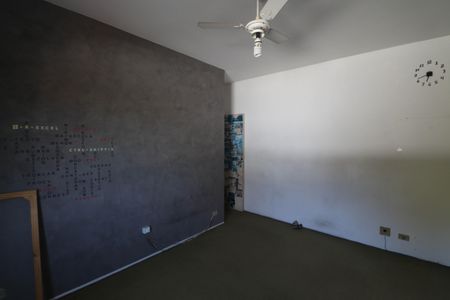 Casa para alugar com 285m², 3 quartos e 6 vagasSuíte