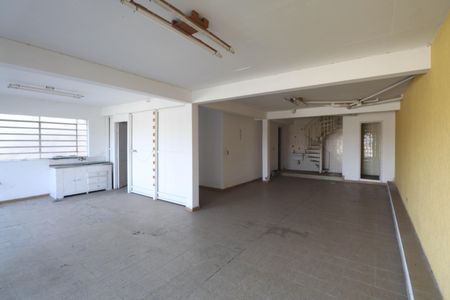 Casa para alugar com 285m², 3 quartos e 6 vagasÁrea comum