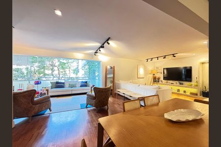 Apartamento à venda com 154m², 3 quartos e 2 vagas Apartamento à venda com 154m², 3 quartos e 2 vagasSala/Cozinha