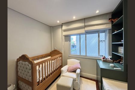 Apartamento à venda com 154m², 3 quartos e 2 vagas Apartamento à venda com 154m², 3 quartos e 2 vagasQuarto 1