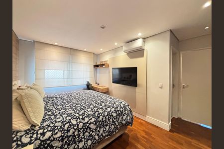 Apartamento à venda com 154m², 3 quartos e 2 vagas Apartamento à venda com 154m², 3 quartos e 2 vagasSuíte
