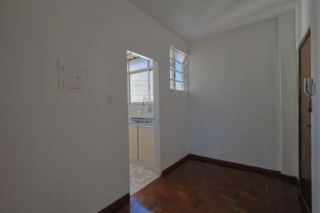 Apartamento à venda com 2 quartos, 70m² em Barro Preto, Belo Horizonte