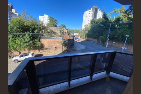 Apartamento à venda com 277m², 3 quartos e 2 vagasVaranda