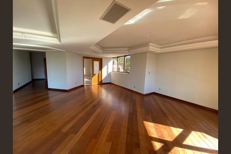 Apartamento à venda com 277m², 3 quartos e 2 vagasSala