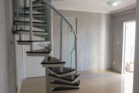 Apartamento à venda com 120m², 3 quartos e 1 vaga Apartamento à venda com 120m², 3 quartos e 1 vagaSala