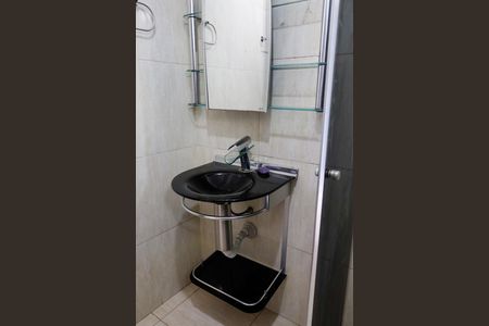 Apartamento à venda com 120m², 3 quartos e 1 vaga Apartamento à venda com 120m², 3 quartos e 1 vagaBanheiro