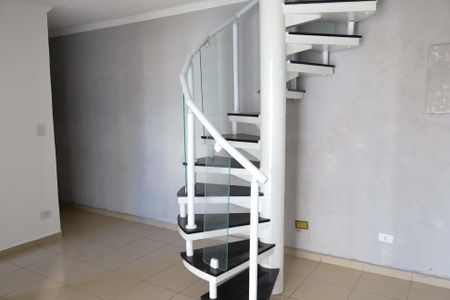 Apartamento à venda com 120m², 3 quartos e 1 vaga Apartamento à venda com 120m², 3 quartos e 1 vagaSala