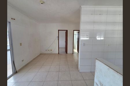 Sala de casa de condomínio para alugar com 2 quartos, 54m² em Parque das Americas, Praia Grande
