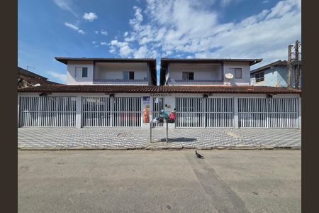 Fachada de casa de condomínio para alugar com 2 quartos, 54m² em Parque das Americas, Praia Grande