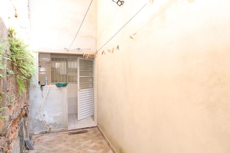 Casa para alugar com 40m², 2 quartos e 1 vagaÁrea de Serviço