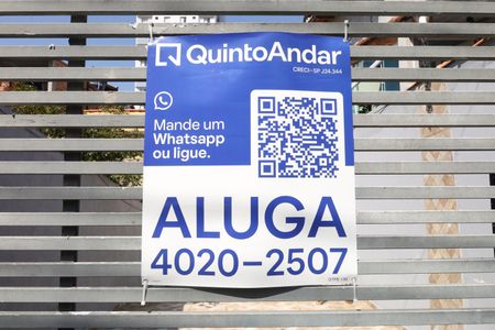 Casa para alugar com 40m², 2 quartos e 1 vagaPlaca instalada no portão do imóvel - Código da placa:GTPE-133