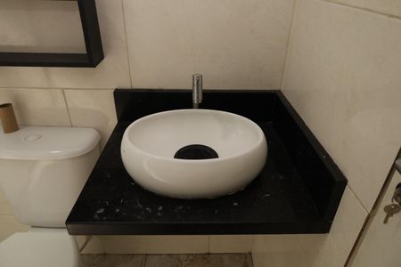 Casa para alugar com 40m², 2 quartos e 1 vagaBanheiro
