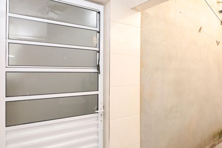 Casa para alugar com 40m², 2 quartos e 1 vagaÁrea de Serviço