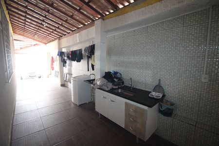 Casa à venda com 240m², 2 quartos e 2 vagasÁrea de Serviço